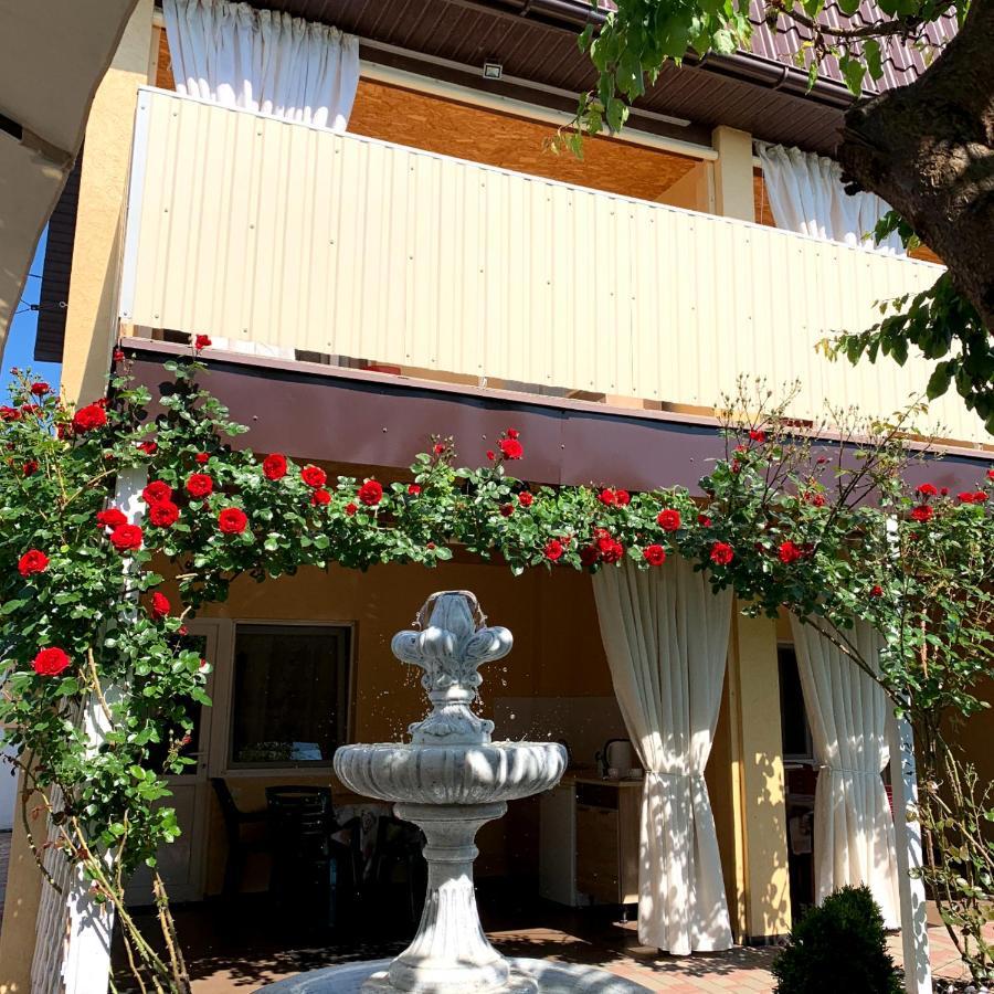 Guest House Santin Черноморск Экстерьер фото